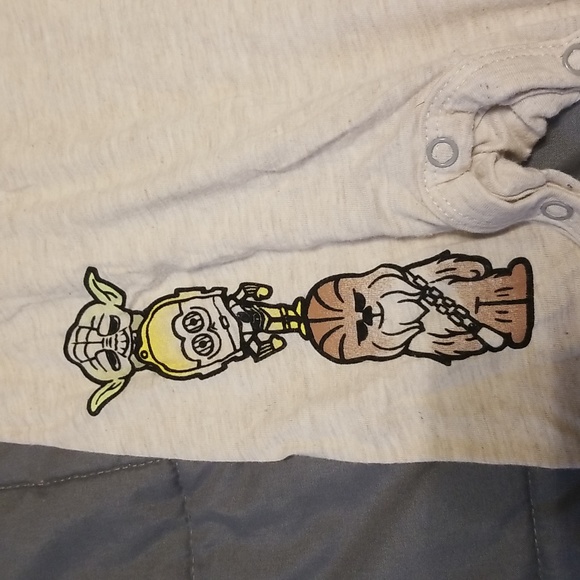 Disney Star Wars Bundle of 3 infant outfits - Picture 7 of 8